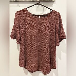 Patterned Blouse with ruffled sleeves